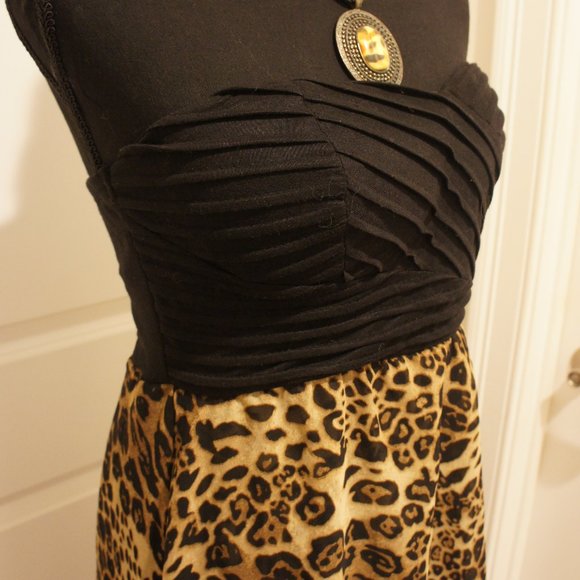 REDUCED Off Shoulder Gabriella Rocha Women's Cheetah Print Dress Like New Sz L - Picture 3 of 4